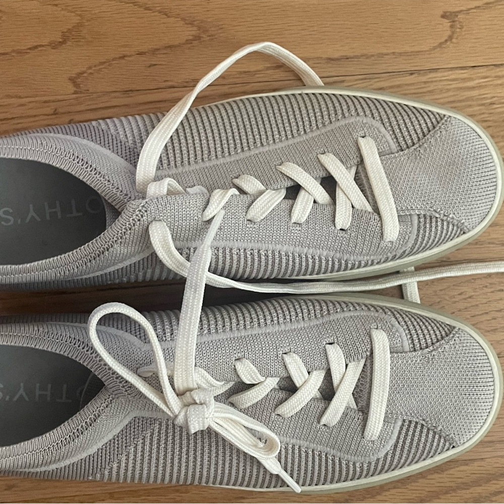 Rothy's Grey Knit Sneakers